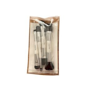 Woosh essential brush set